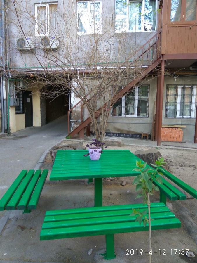 Апартаменты In Тбилиси Экстерьер фото
